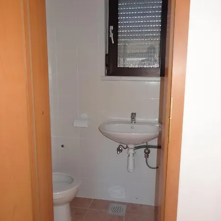 Ilsad - With Pool 80 Meters From Sea - Great Location Apartment